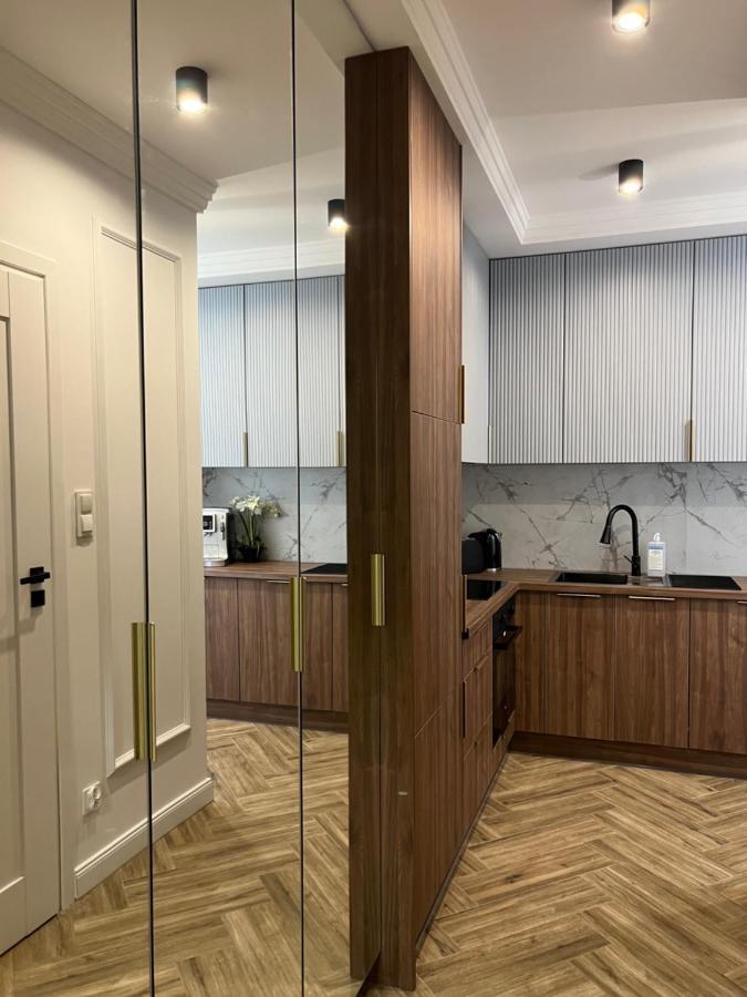 Family&Business Sauna Tężnia Apartments No 20 Leśny nad Zalewem z Balkonem i Parkingiem oraz możliwością wyżywienia - Exclusive New! Kielce Zewnętrze zdjęcie